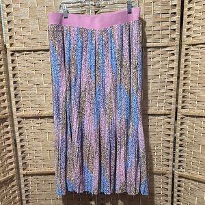 Elegant Torrid Multicolor Pleated Skirt Size 1X (14-16) NWT